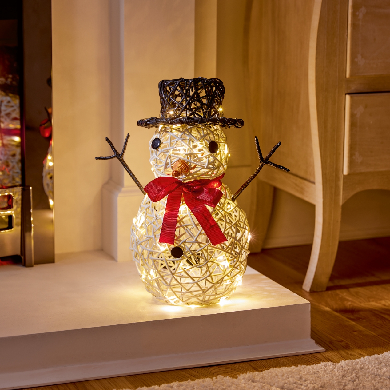 RATTAN SCULPTURE,Snowman 39cm Outdoor Battery Operated 50 LED